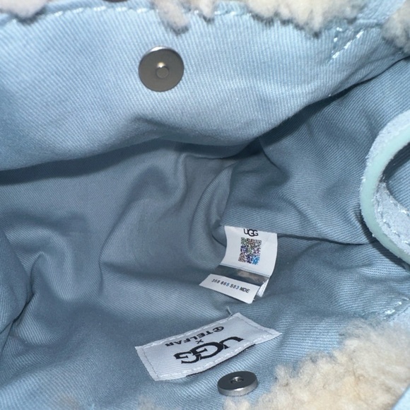 Mini Ugg Telfar bag in Blue - Picture 7 of 7